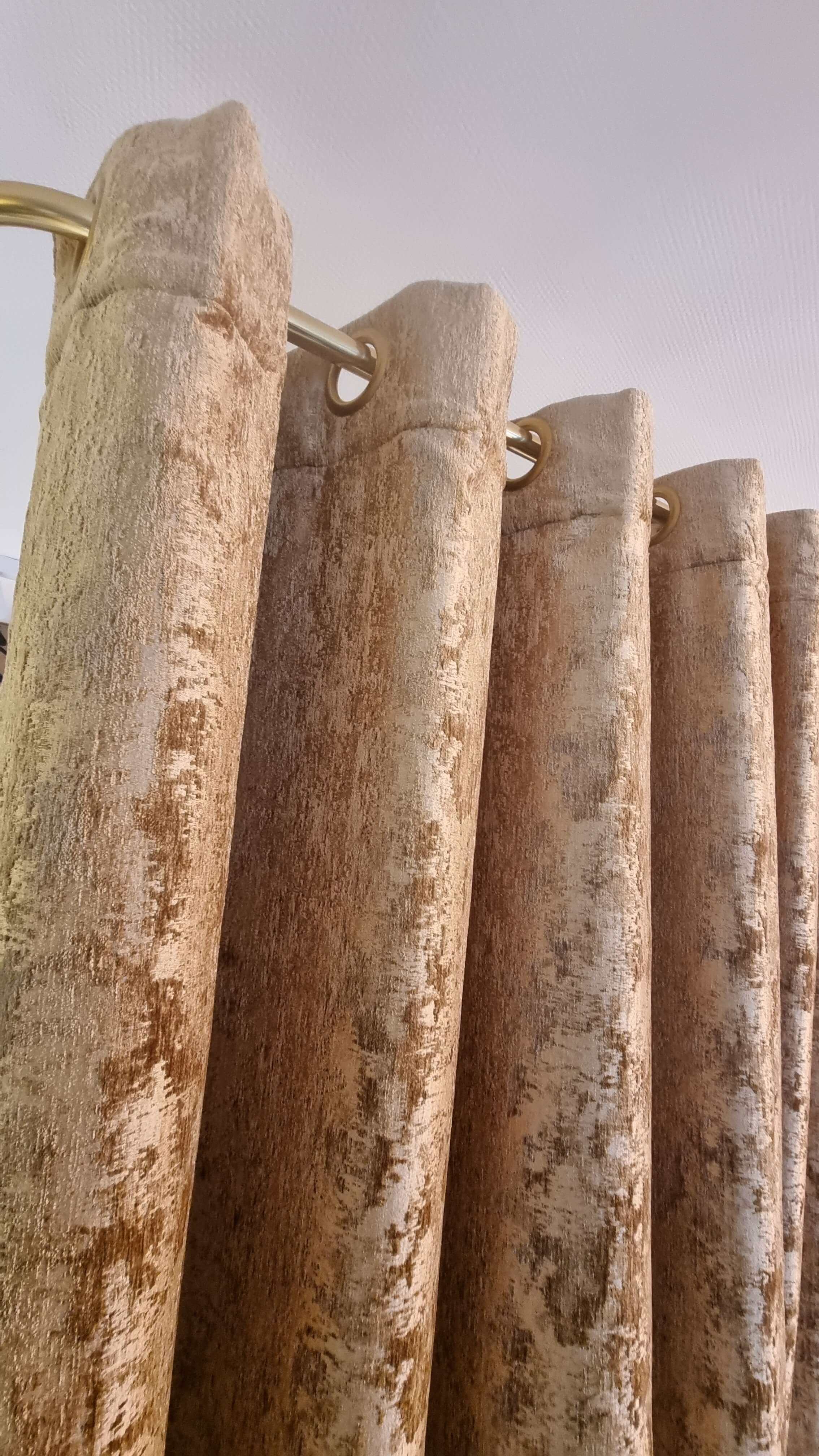 Windfang Vorhang Gold nach Maß Höhe bis 270 cm Flammhemmend B1 Windfang Vorhang Gold nach Maß Höhe bis 270 cm Flammhemmend B1