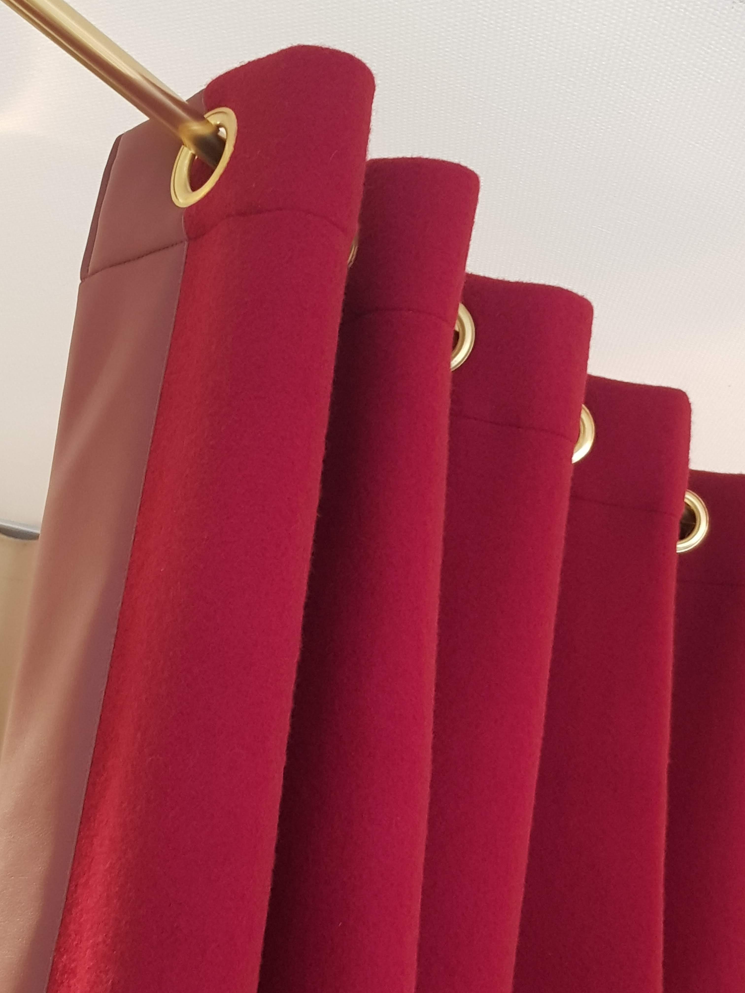 Gastro Vorhang Schurwolle mit Kunstleder 