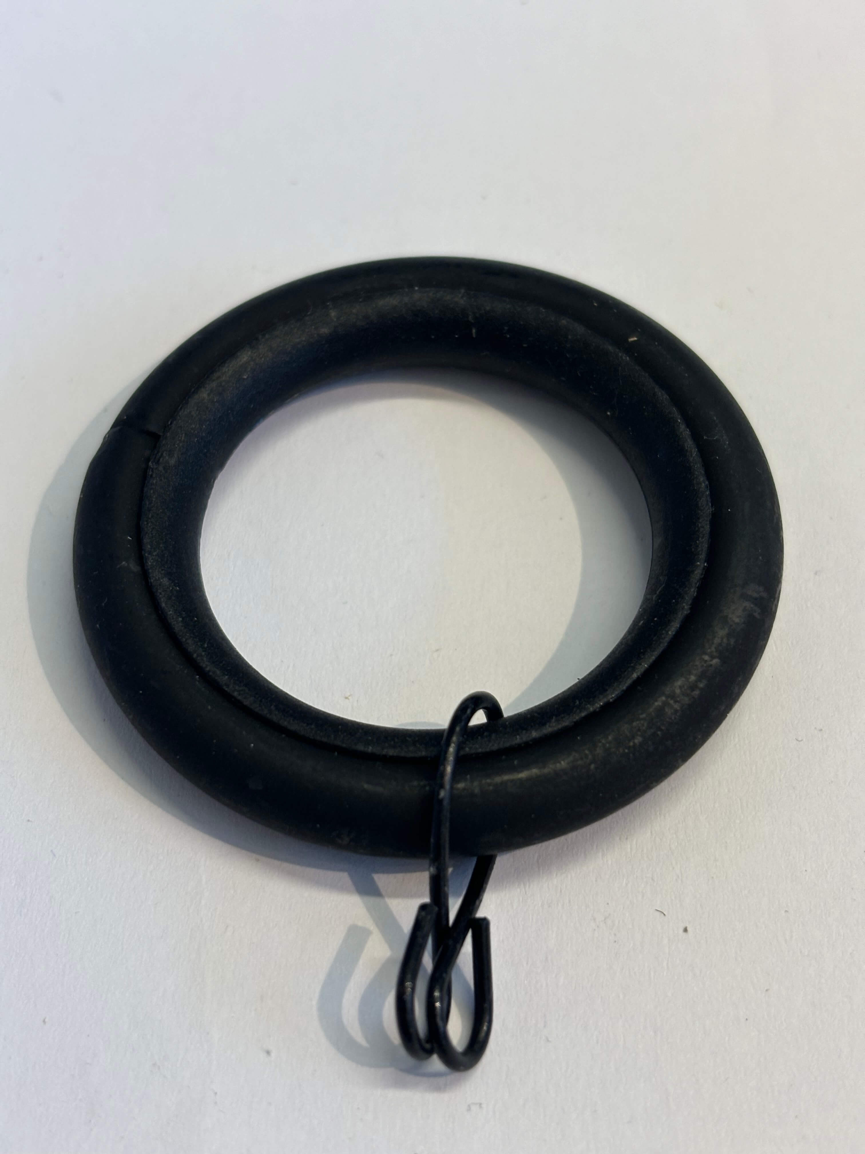 Gardinenring mit Gleiteinlage schwarz matt 20 mm 