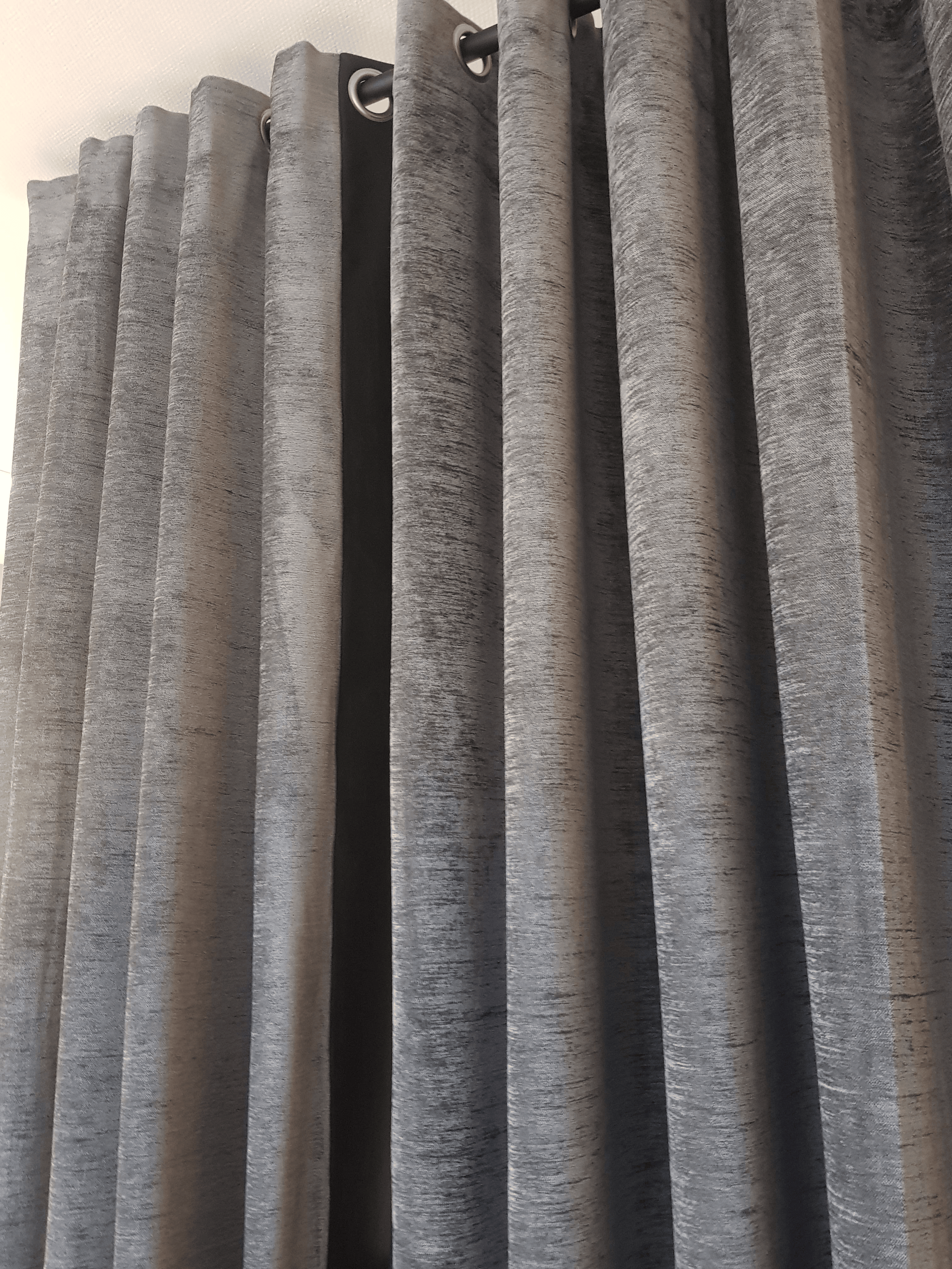 2 Kälteschutz Vorhang Thermo Chenille Modell Optimat mit Kunstleder