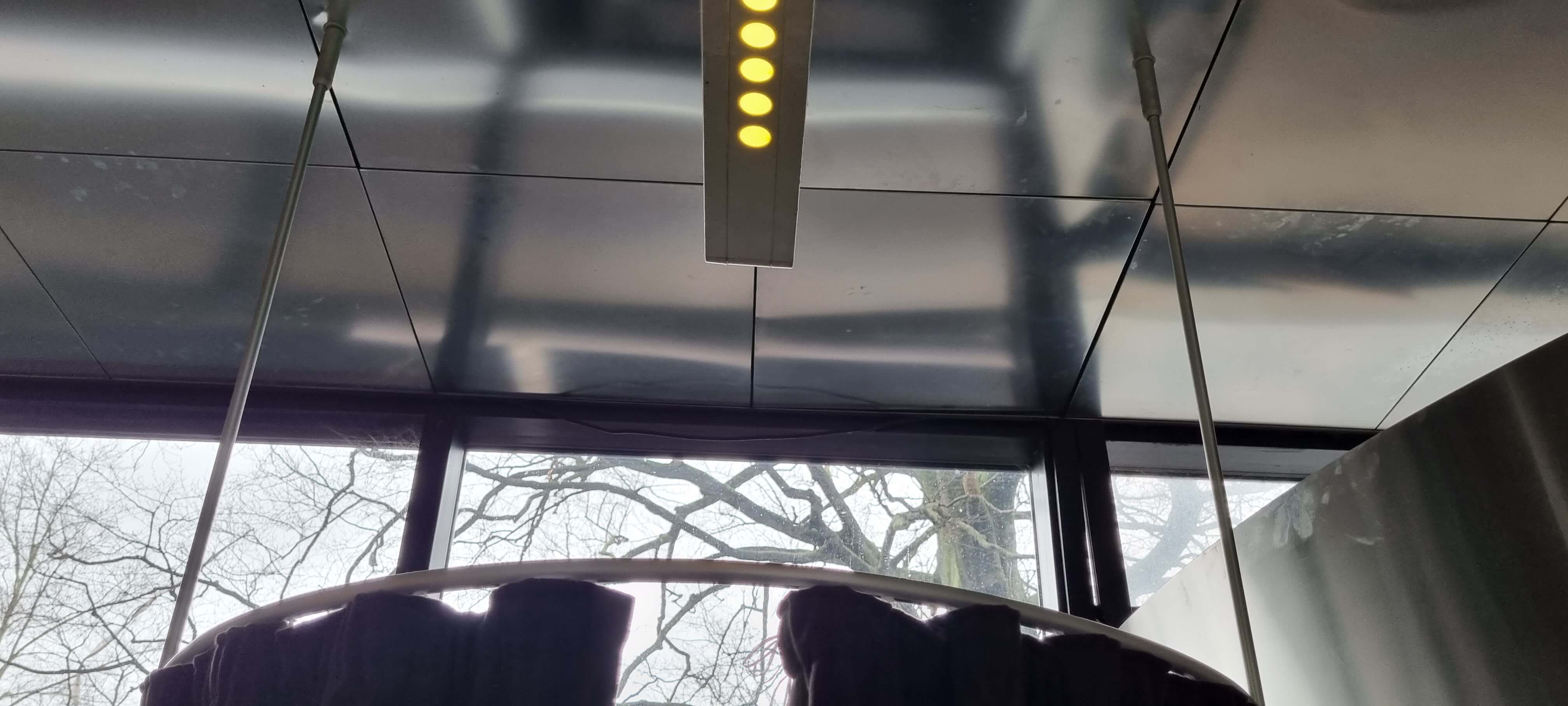 20230415_111253DkuAyBnUHXzds Gebogene Vorhangstange Windfang 20 mm Innenlaufsytem