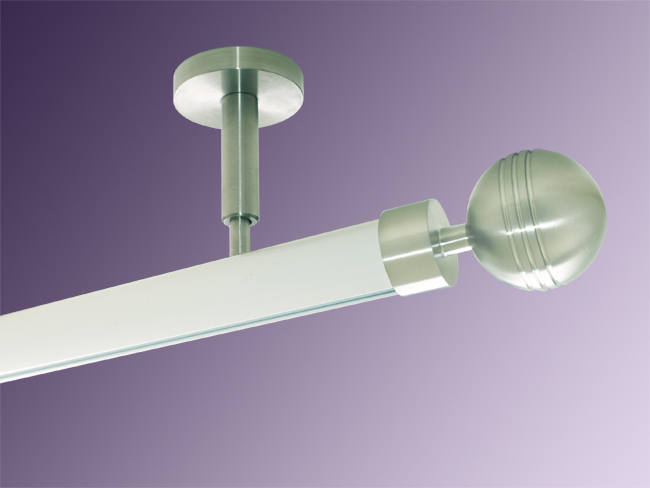 1990_0 Gardinenstange Innenlauf weiß 28 mm Rillenkugel mit Deckenträger