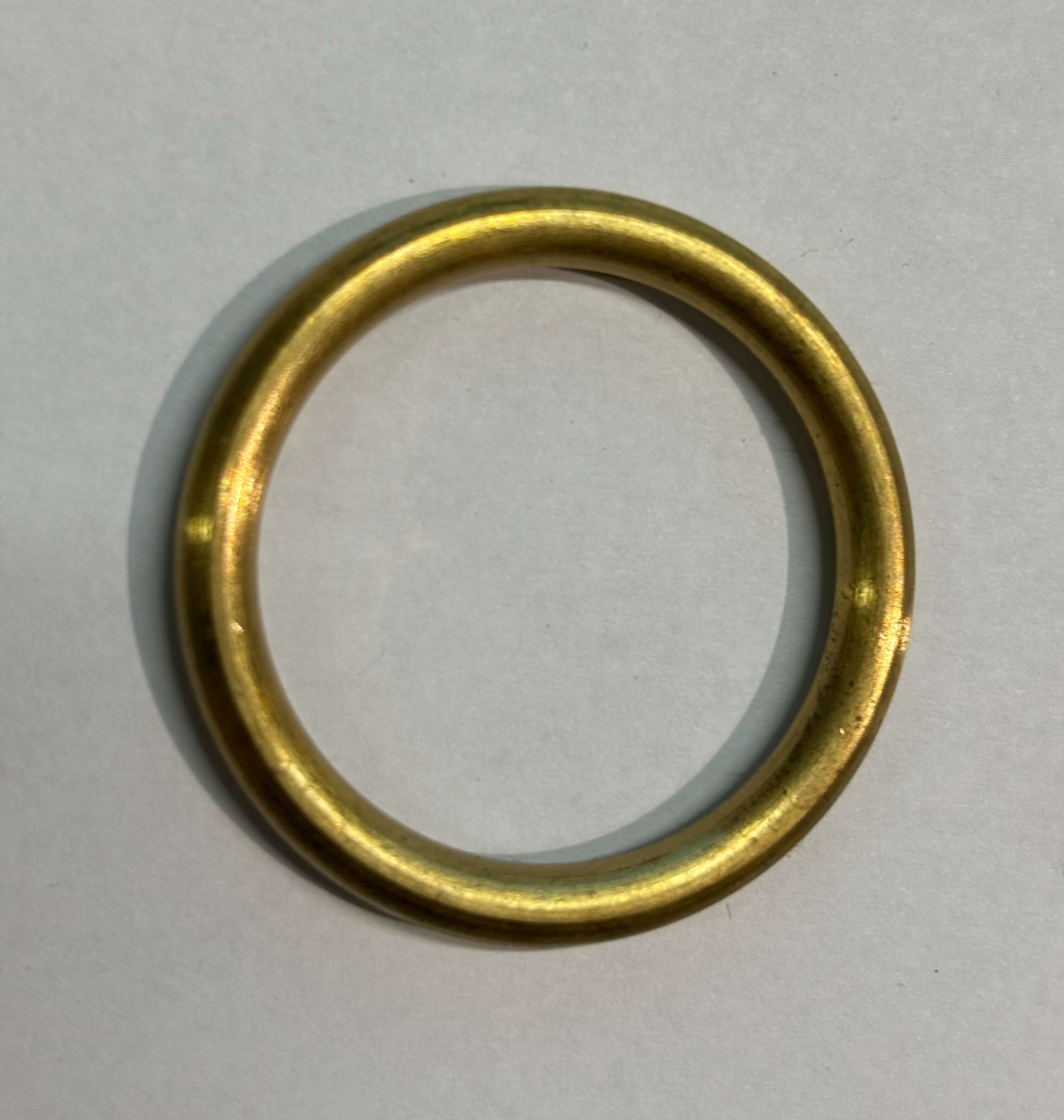 IMG_9968vqFCNhbf1YB2X Gardinenringe Messing massiv matt für 20 mm Stangen