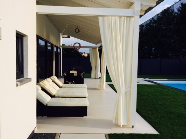 Outdoor-Vorhang wetterfest maßgefertigt