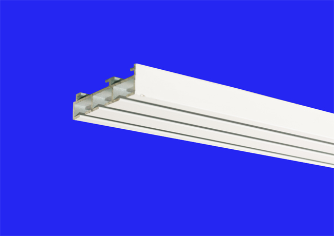 1579_0 Flächenvorhangschiene Gardinenschiene Aluminium Modell 630 3lfg.